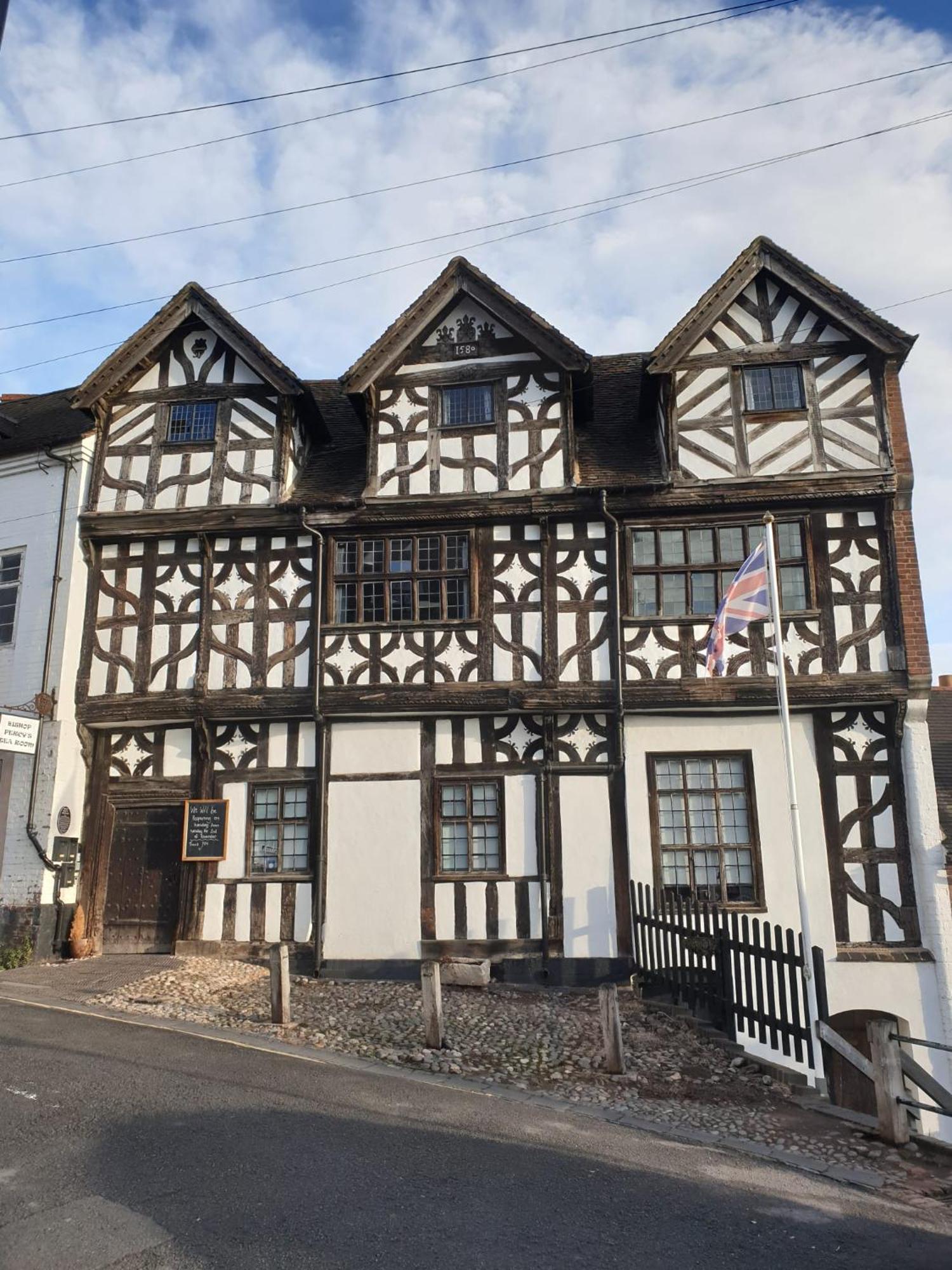 Bishop Percys House Apartment บริดจ์นอร์ท ภายนอก รูปภาพ